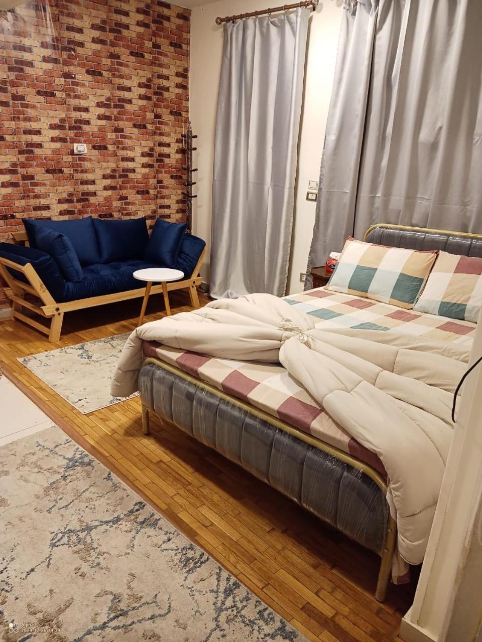 Near Airport Apartment